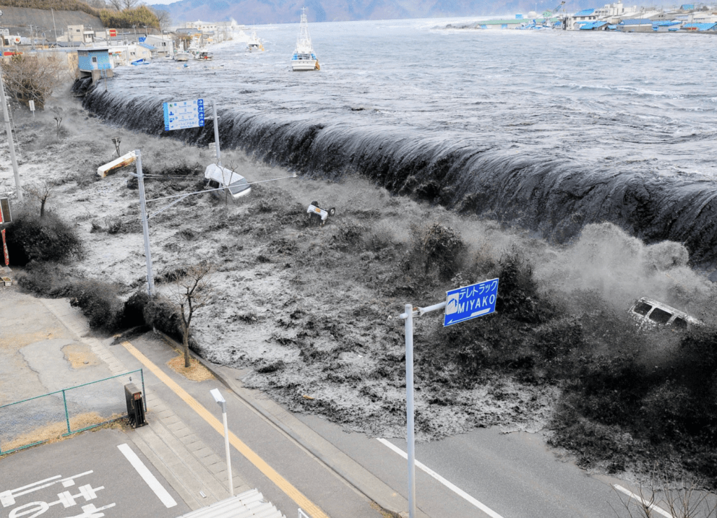 “311”大地震带来的直接资产损失约为16.9万亿日圆，而日本海沟巨大地震的经济损失可能是这个水平的1.5倍。路透社
