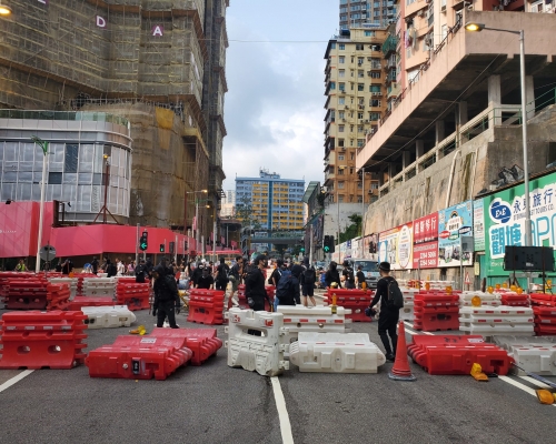 多區爆發反修例示威及衝突。