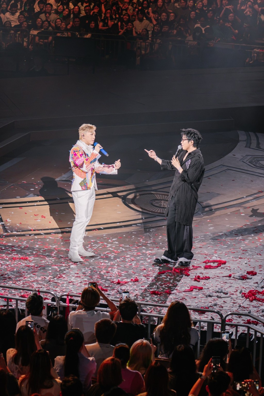 MC張天賦《E=MC² 演唱會2026》紅館站昨晚舉行第二場演出。 MC張天賦《E=MC² 演唱會2026》紅館站昨晚舉行第二場演出。