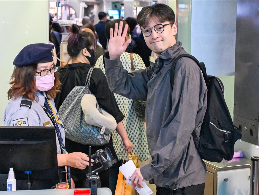 胡歌結束不到24小時的訪台，離開台灣返回大陸。　中時新聞網