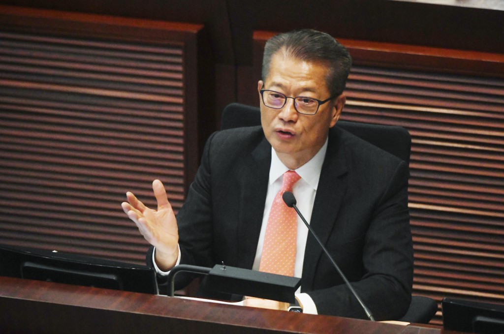 財政司司長陳茂波今日（29日）出席財會解釋新一份財政預算案。何君健攝