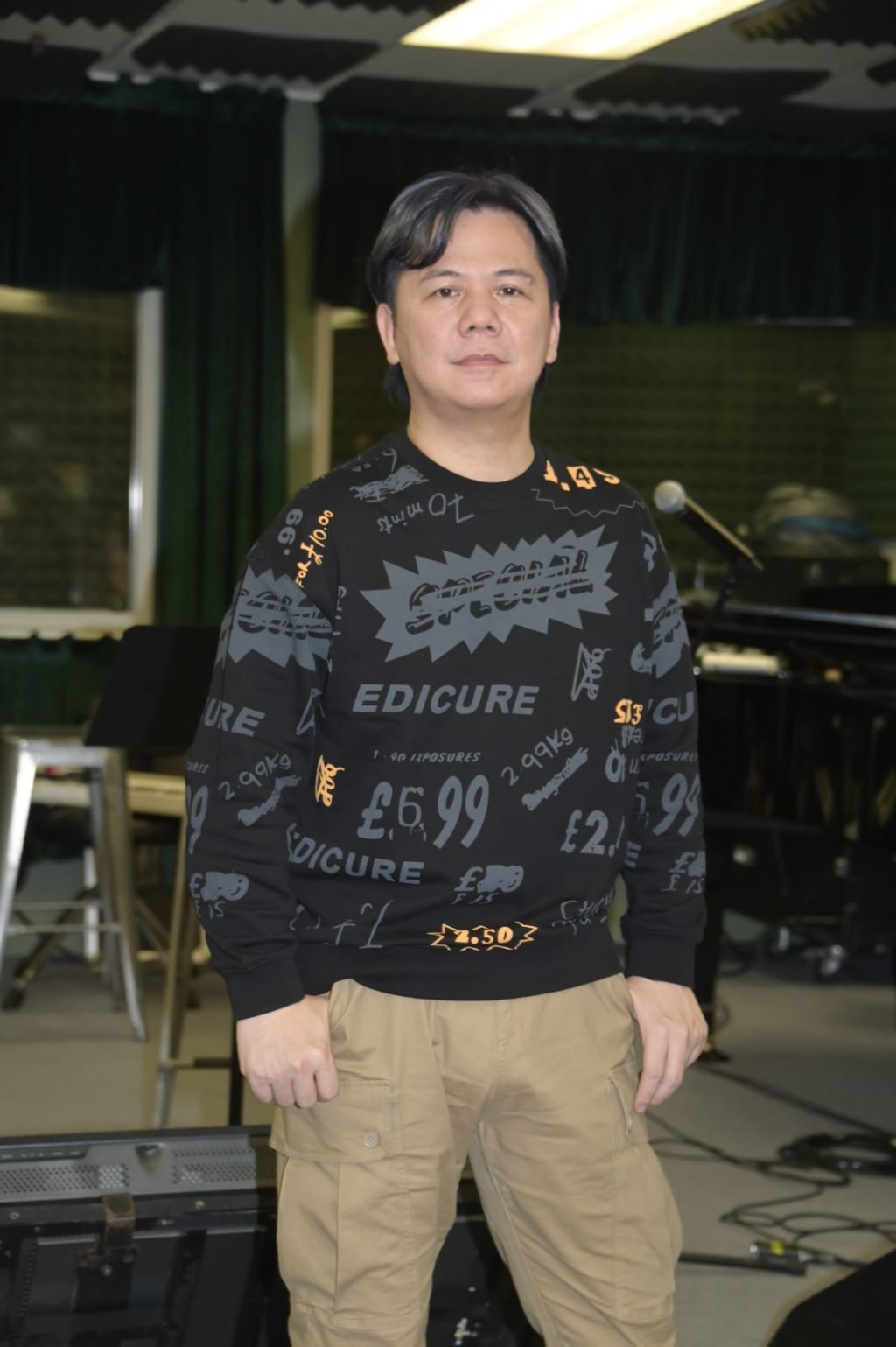 伍仲衡開實體演唱會同時網上直播，全世界都可看。