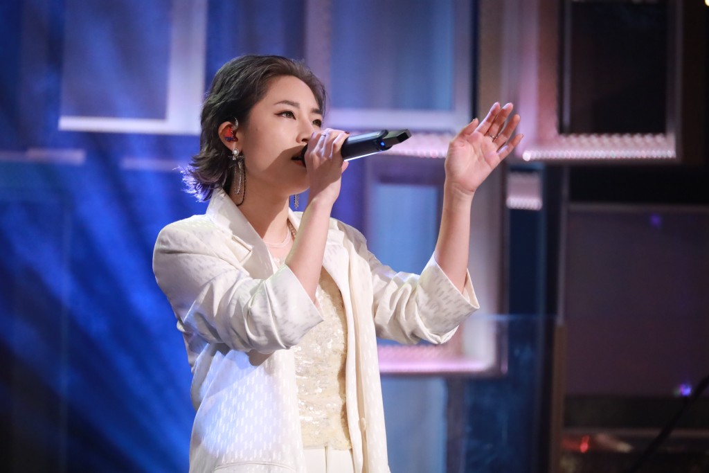 陳俞霏攻入《中年好聲音2》決賽。
