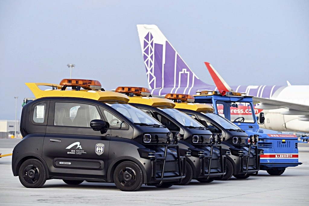 2021 年 9 月,機場引入無人駕駛巡邏車。資料圖片 2021 年 9 月,機場引入無人駕駛巡邏車。資料圖片