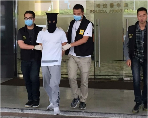 有人承認販毒是為了「搵快錢」，已到澳門販毒1個月。網圖
