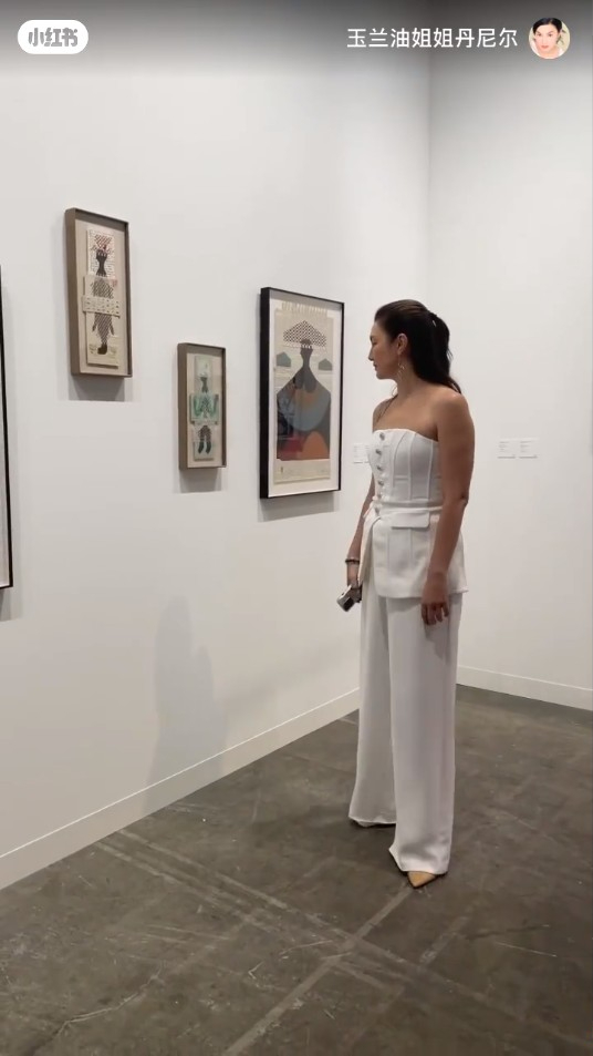 Danielle上月底來港參觀在香港會議展覽中心舉行的Art Basel香港2024（巴塞爾藝術展香港展會）。  ​