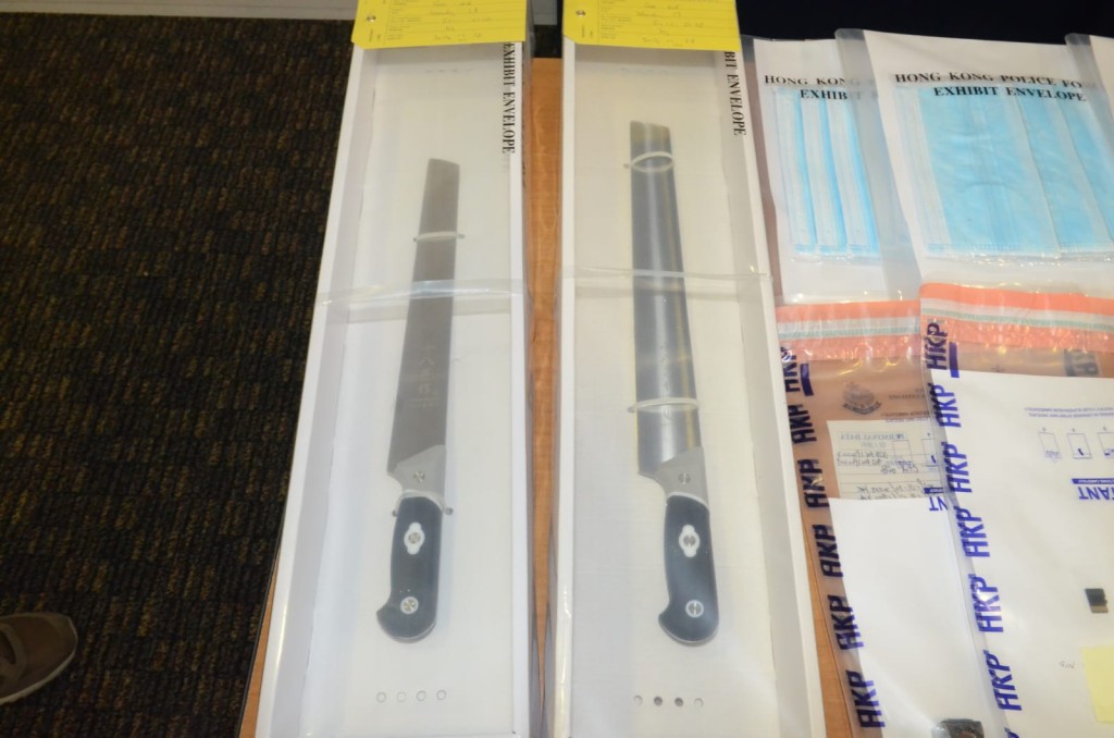 警方搜出武器