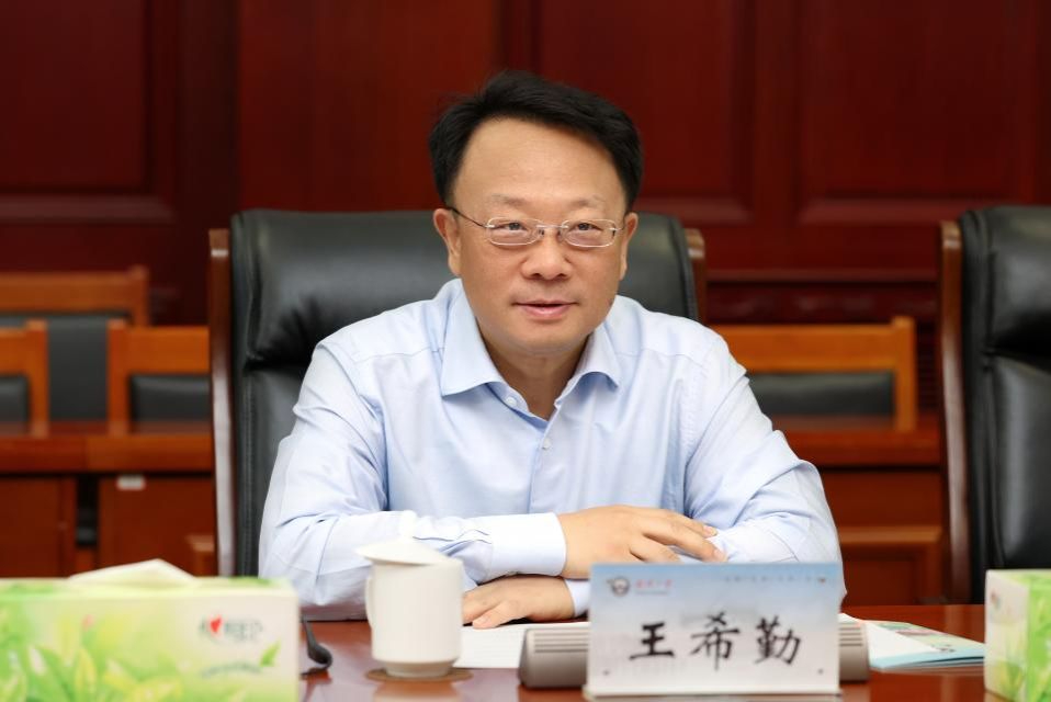 清華大學前校長王希勤，已調任國家自然科學基金委員會副主任。微博