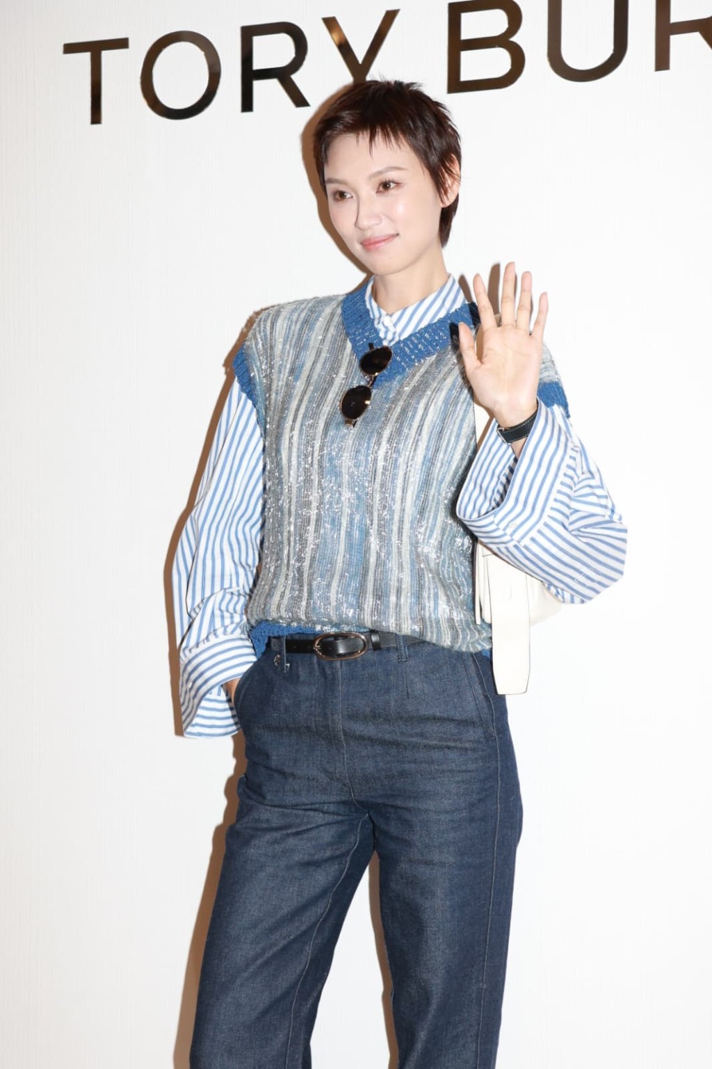 王丹妮恭喜劉生劉太新婚。 王丹妮恭喜劉生劉太新婚。