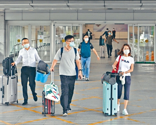 林鄭月娥指,視與內地通關為首要工作目標。 資料圖片