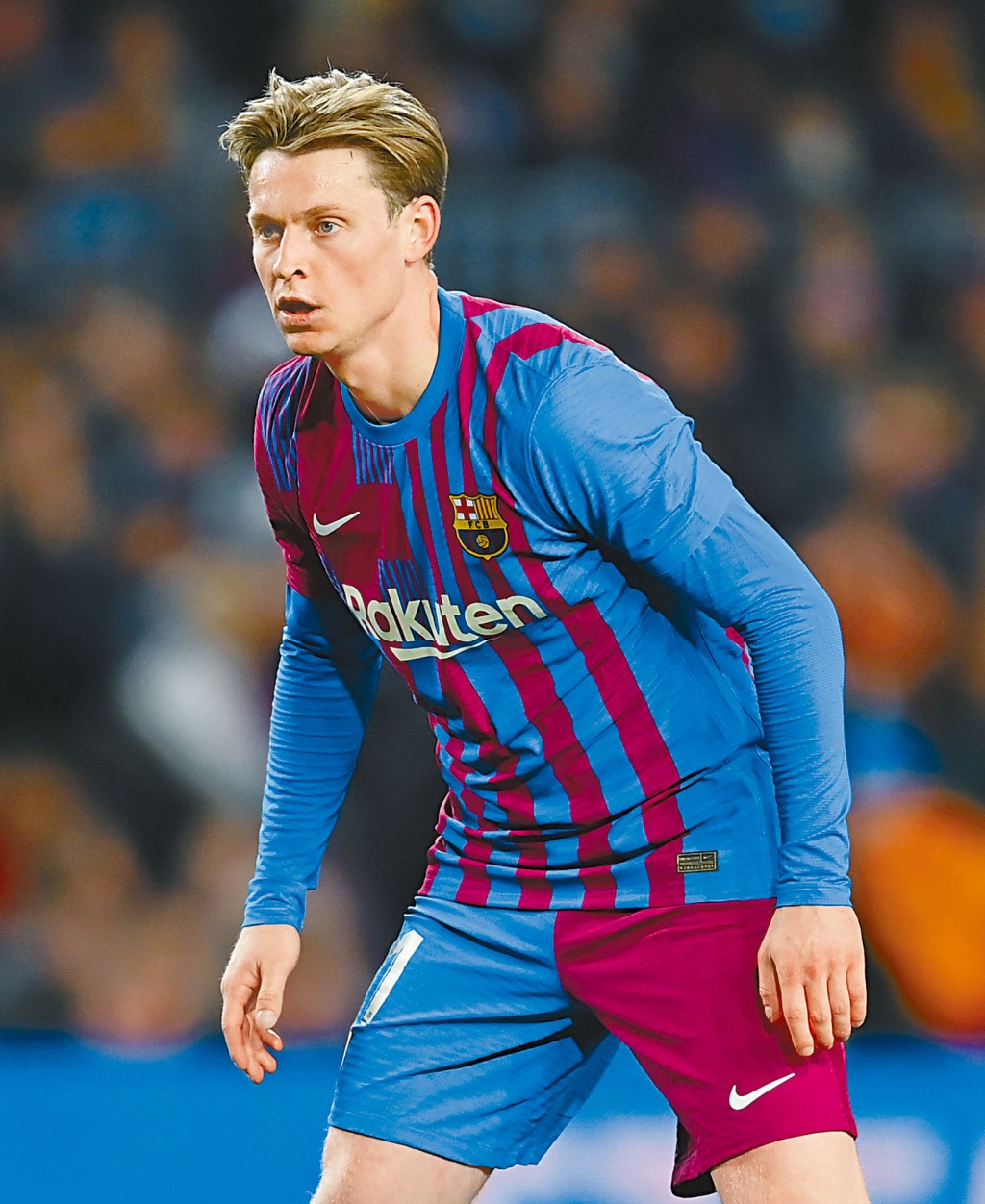 巴塞隆拿靠法蘭基迪莊組織攻勢。