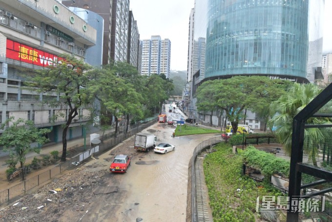 香港近日遭遇百年來最嚴重的暴雨襲擊。資料圖片
