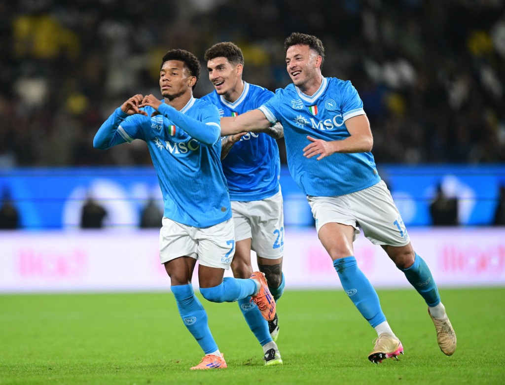 拿尼斯今場梅開二度。路透社