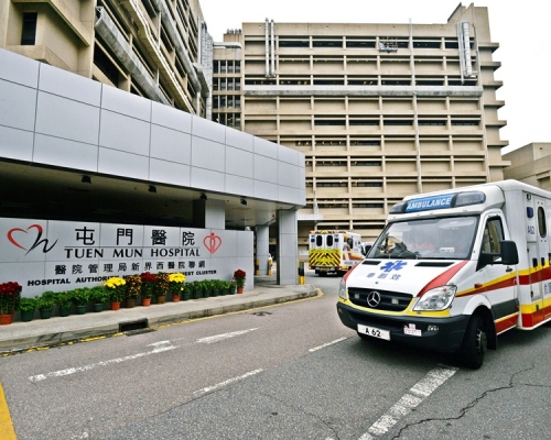男子送院搶救無效死亡。