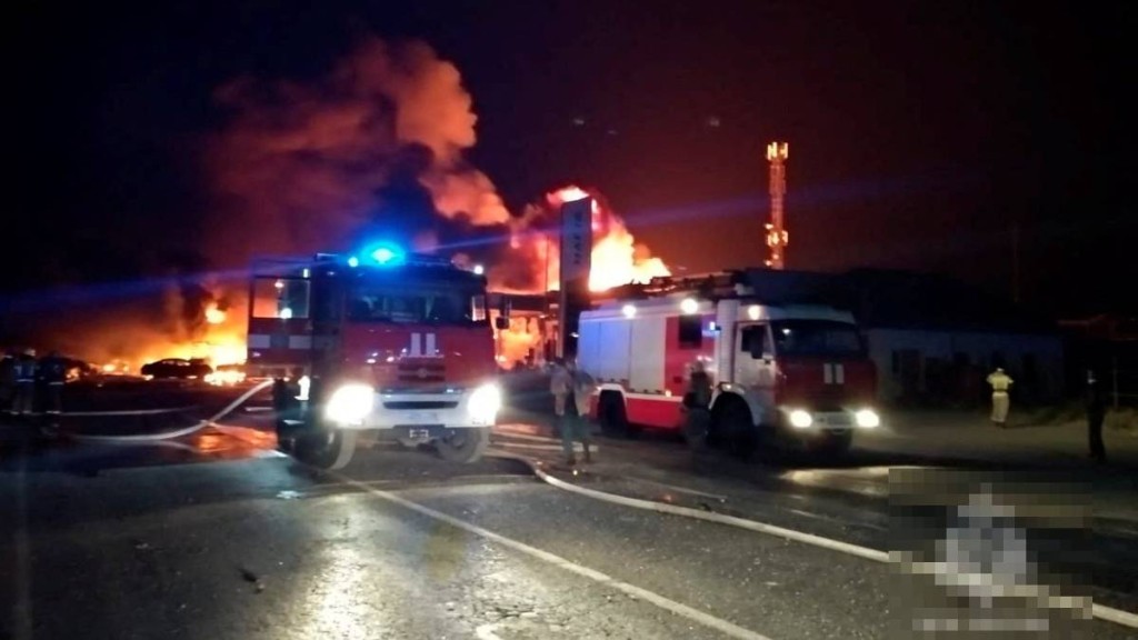 俄羅斯南部達吉斯坦一個加油站發生猛烈爆炸，造成至少25人死亡，66人受傷。路透社