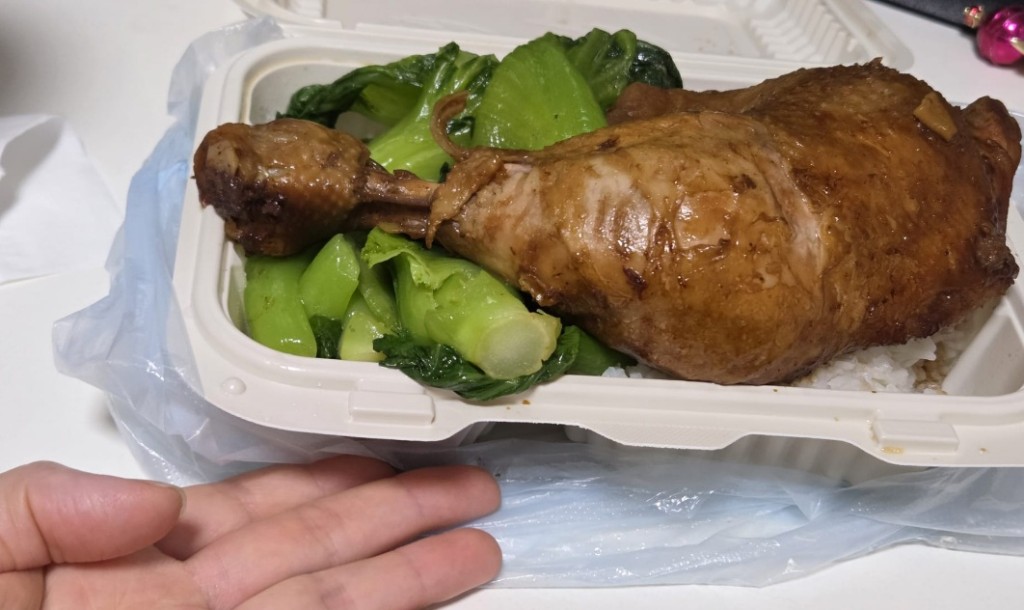 有食客分享真實食評,加配的大雞髀相當吸引。 有食客分享真實食評,加配的大雞髀相當吸引。