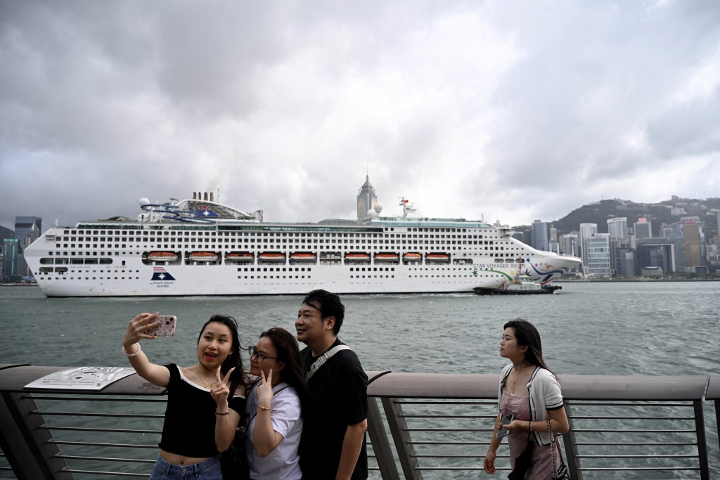 天文台預料菲律賓以東西北太平洋的低壓區會在本周後期為該區帶來不穩定天氣 天文台預料菲律賓以東西北太平洋的低壓區會在本周後期為該區帶來不穩定天氣