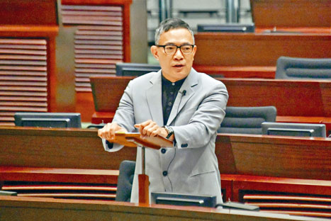 謝偉俊