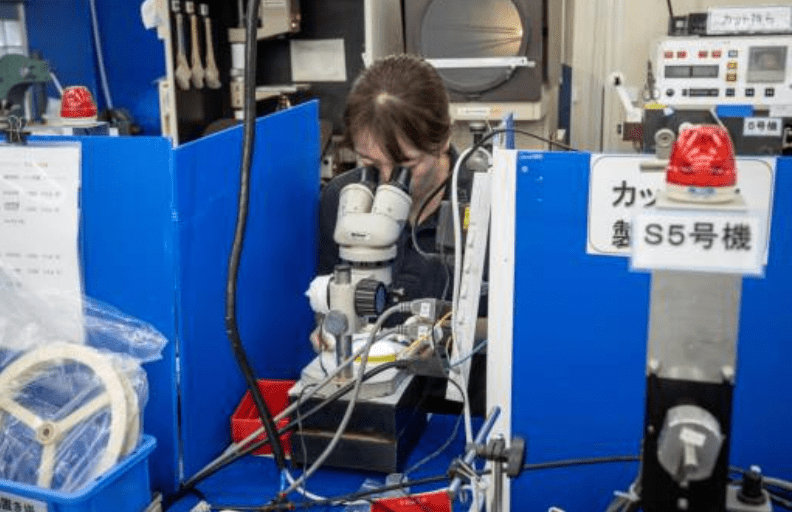 2024年美國對日貿易逆差達685億美元，日本主要出口汽車、機械及電子產品。法新社