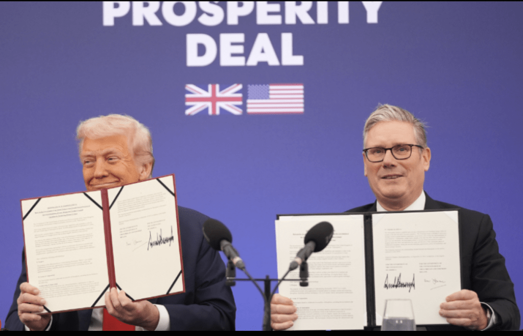 施紀賢表示，這項協議是英國史上規模最大的類似投資計劃，為英美經濟及科研合作開創新紀元。美聯社