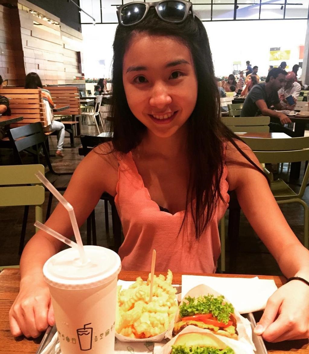 Anton前女友Christy曾暗寸Mag搶人東西。