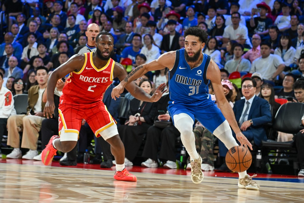 NBA中国赛独行侠vs火箭。魏国谦摄