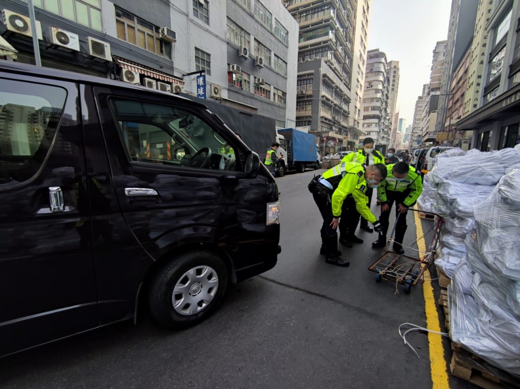 警員到場調查。梁國峰攝