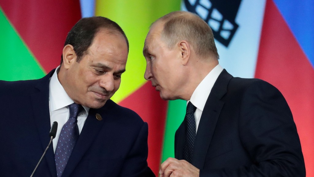 2019年埃及总统塞西（左）与俄罗斯总统普京在俄非峰会碰面。 路透社