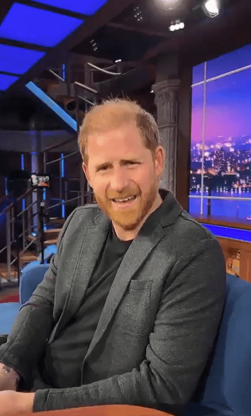 有人認為哈里親切搞笑，也有人批評他損害皇室和自己的形象。Instagram@colbertlateshow