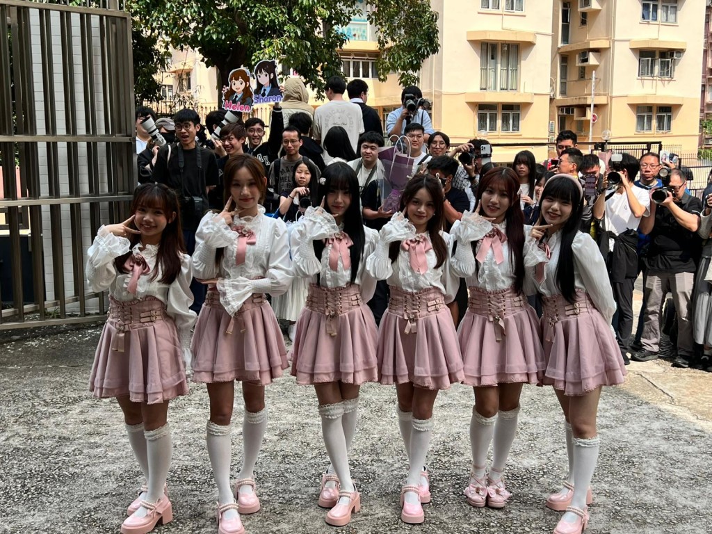 「IdG Sundae 」有好多fans。 「IdG Sundae 」有好多fans。