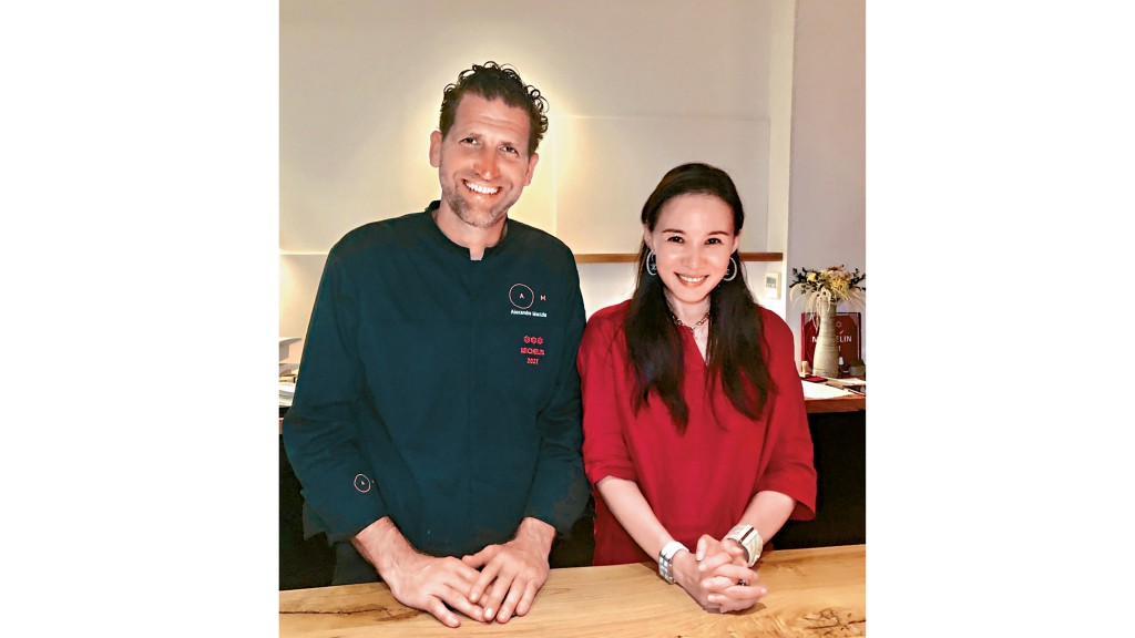 創辦人兼主廚Alexandre Mazzia說話輕柔，待人處事親切友善。