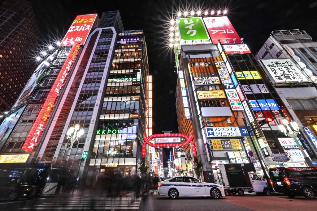 日本调整外国人政策,入籍变得更困难。法新社 日本调整外国人政策,入籍变得更困难。法新社