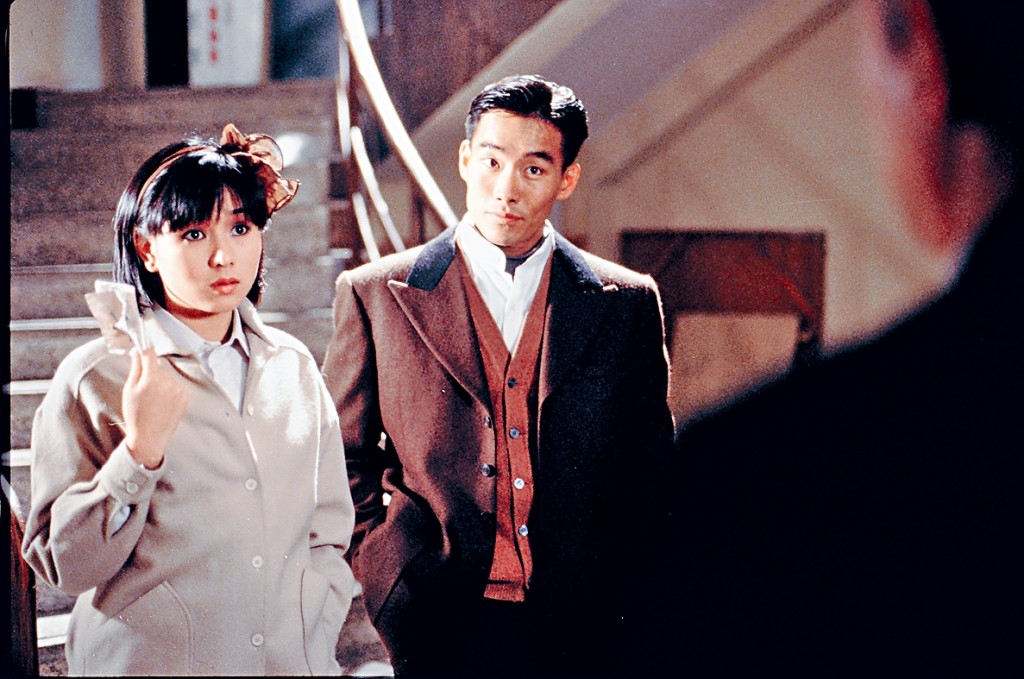 郑浩南曾与罗慧娟合拍经典无綫电影《谍血黄埔滩》。