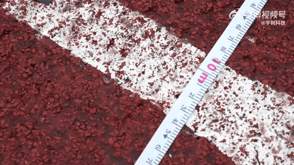 宇樹機械人H1跑出10米/秒，刷新世界紀錄。