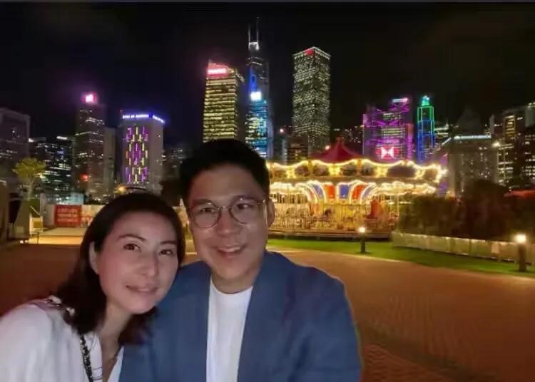除了照顧仔女,霍啟剛都有以行動冧太太郭晶晶。