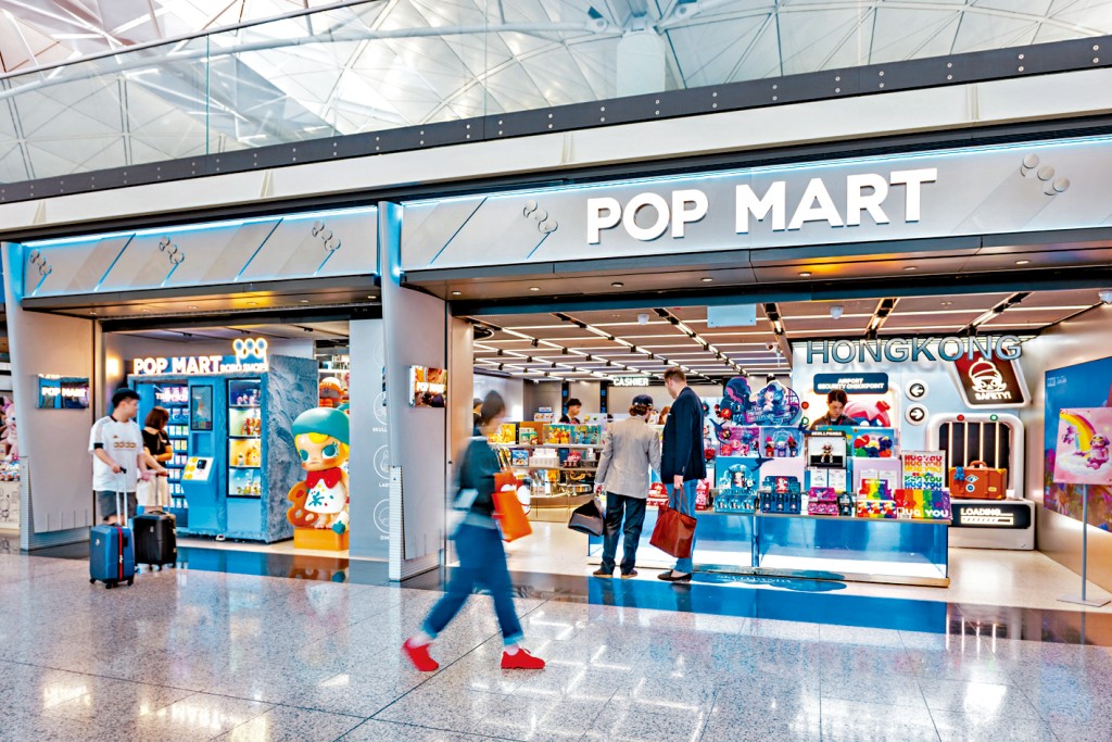 香港國際機場引入更多新種類商店，豐富旅客的購物體驗。