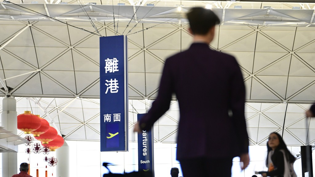 國泰航空公布,已豁免下周二至四航班(23日至25日),重新預訂機票及更改航點的手續費用。資料圖片 國泰航空公布,已豁免下周二至四航班(23日至25日),重新預訂機票及更改航點的手續費用。資料圖片