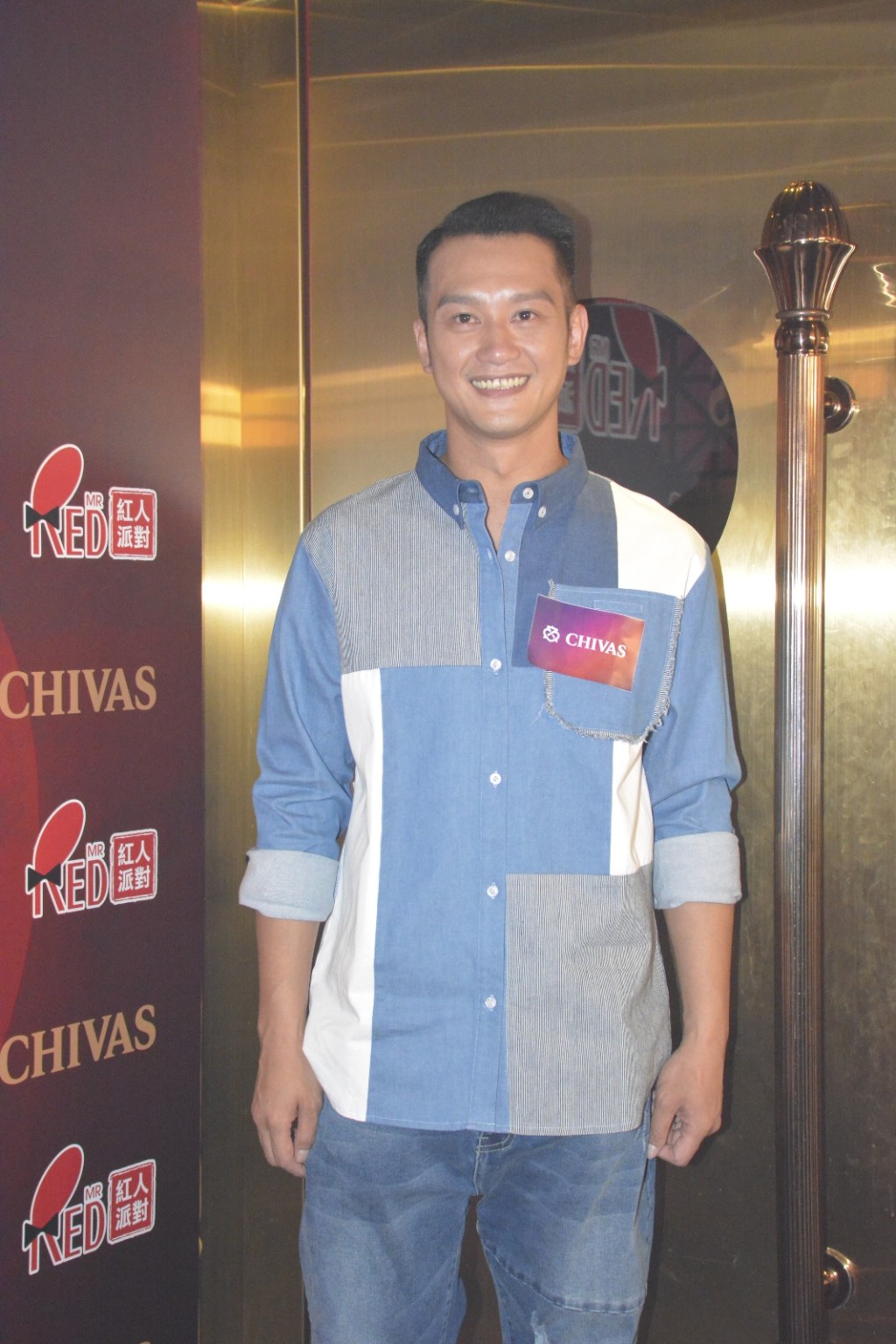 吳浩康昨晚以表演嘉賓身分,出席「芝華士明星藍球慈善賽賽後派對」。