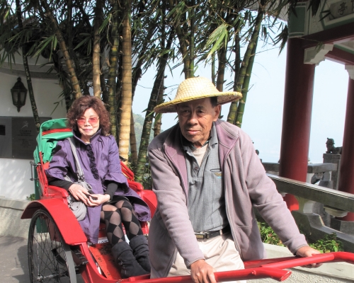 洪伯已經接近一年無拉車，去年決定退休。資料圖片