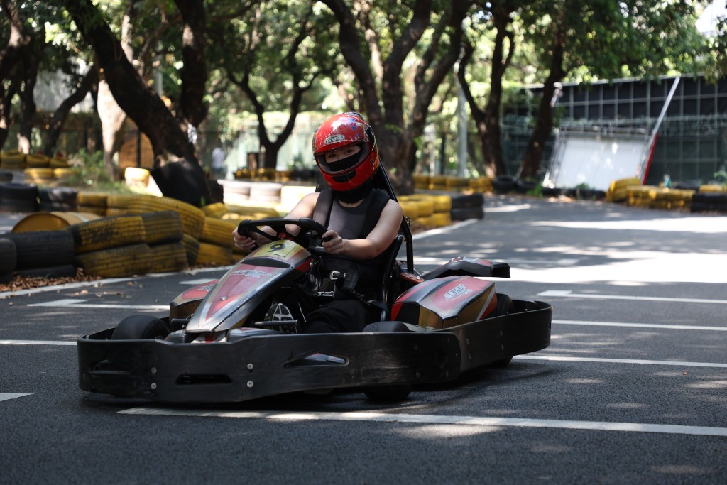 42. MAYKART室內卡丁車場 南山區1:1美式賽道場 電車賽車刺激感十足