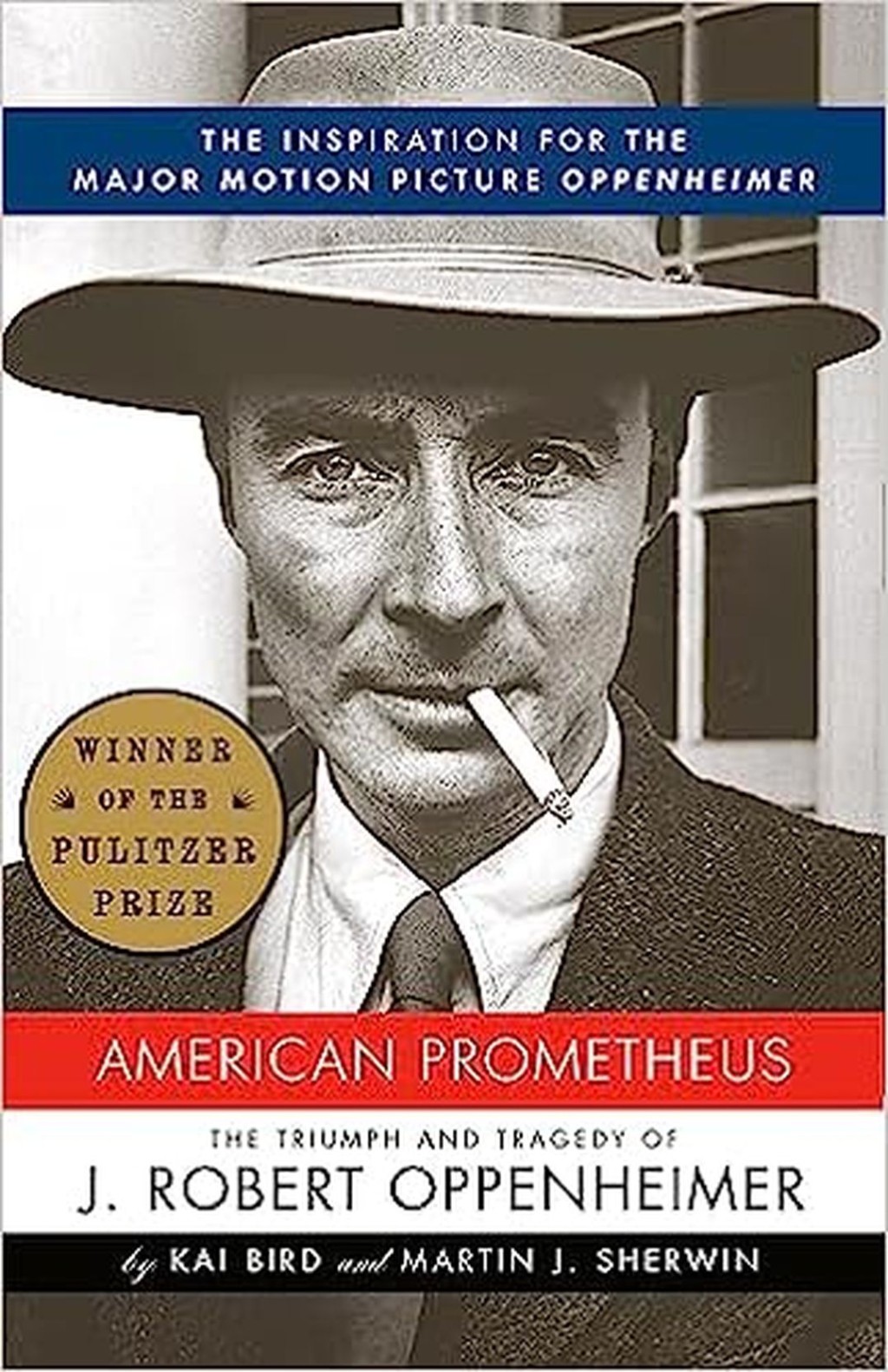 奥本海默｜《奥本海默》改编自卡伊·伯德和马丁·J·舒尔文撰写的得奖传记《美国普罗米修斯》（《American Prometheus: The Triumph and Tragedy of J. Robert Oppenheimer》），讲述关于有「原子弹之父」之称的奥本海默（Julius Robert Oppenheimer）于二战期间参与「曼哈顿计画」，设计了人类首颗原子弹的故事。