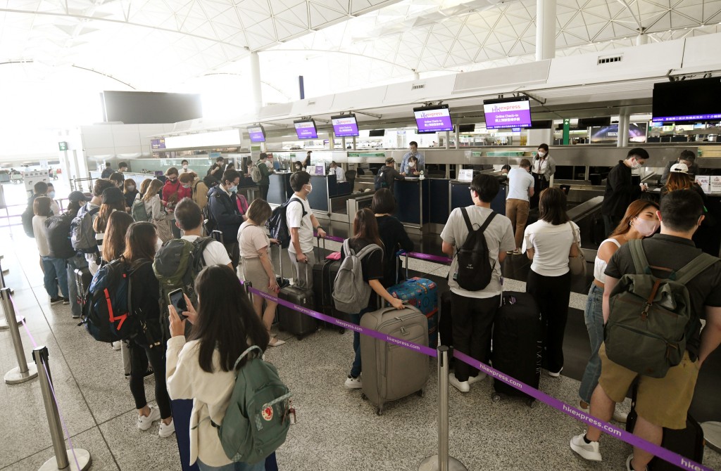 機場管理局今日（11日）公布香港機場於今年10月的航空交通量。資料圖片