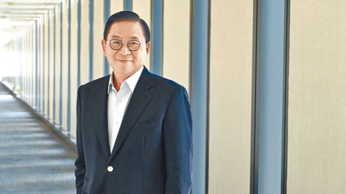 行政會議成員林健鋒對增加足球博彩稅有保留。