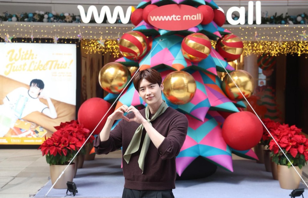 韓國演員李鍾碩（21日）到銅鑼灣出席快閃店宣傳活動。