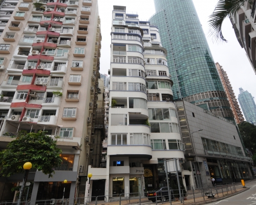 孔子後人1830萬購跑馬地豪宅。 