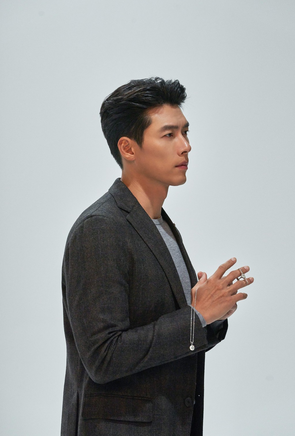 玄彬獲周大福珠寶集團執行董事鄭志剛博士讚賞，是非常專業和充滿正能量的人。