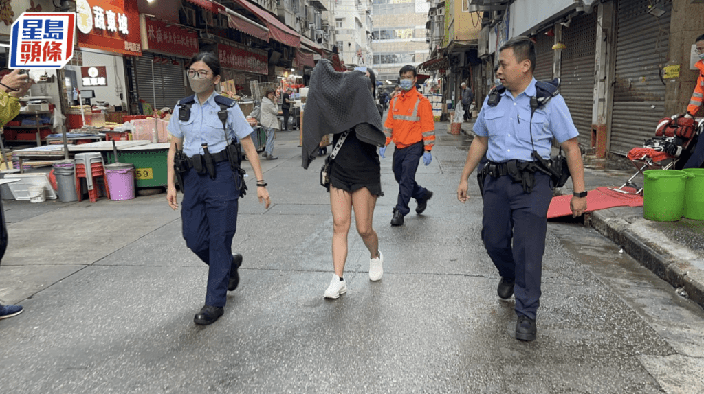 黎志伟摄