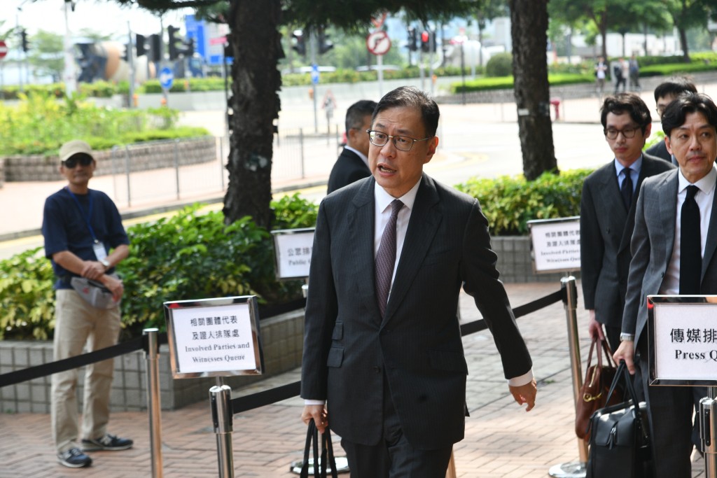 代表委員會的資深大律師杜淦堃。