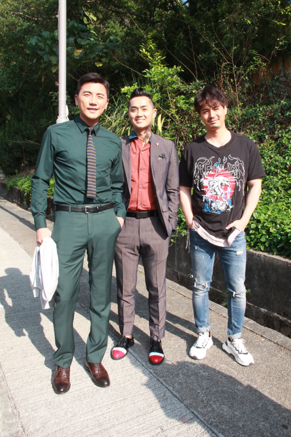 合作愉快洪永城、鄭俊弘及羅仲謙合作得相當愉快。
