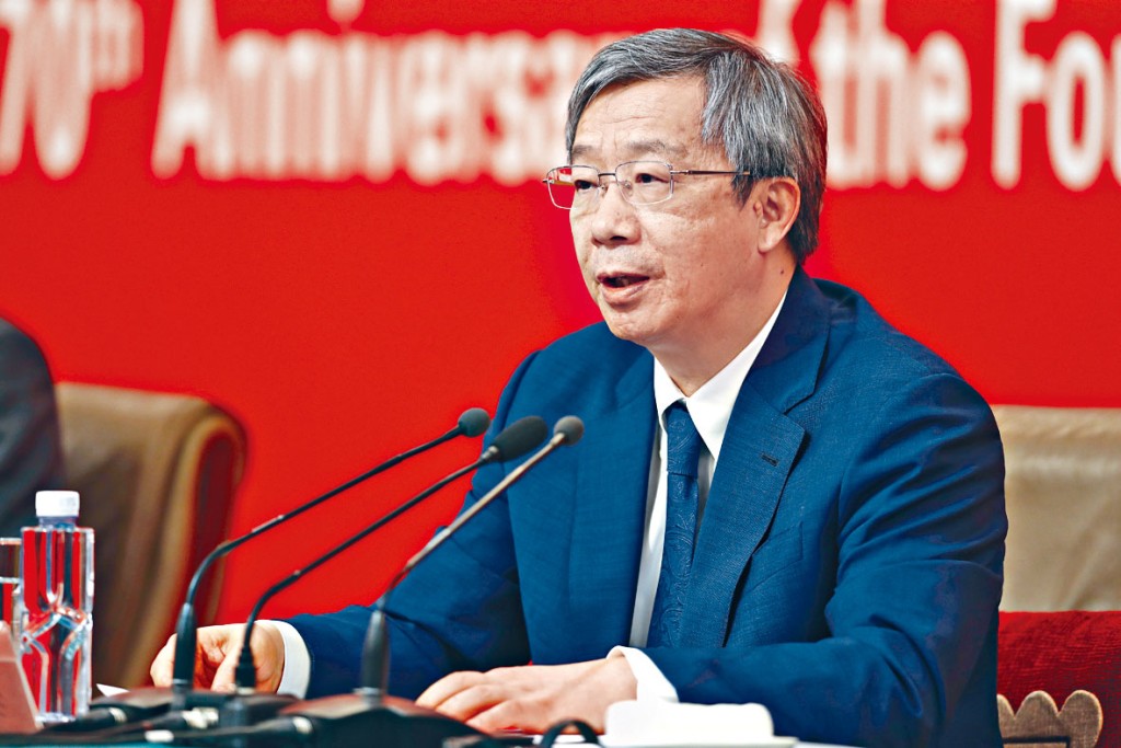 人行易綱表示，人民幣國際化勢頭非常好，上半年人民幣跨境收付按年升36.7%。